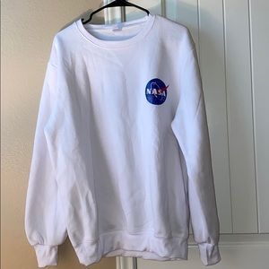 WHITE NASA CREW NECK